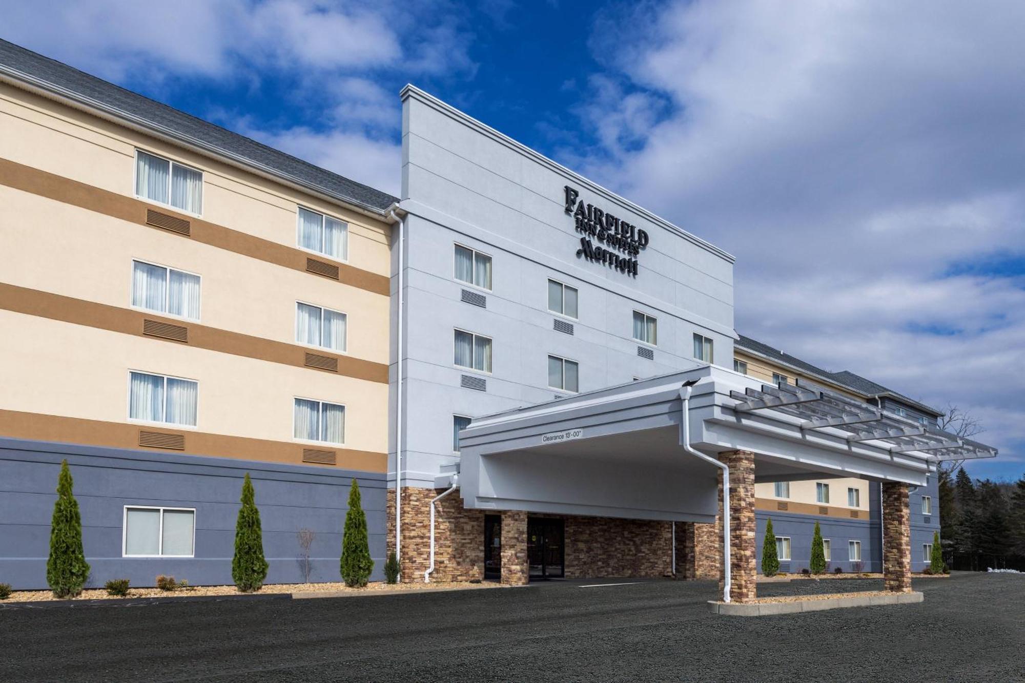 Fairfield By Marriott Inn & Suites Uncasville Mohegan Sun Area Zewnętrze zdjęcie